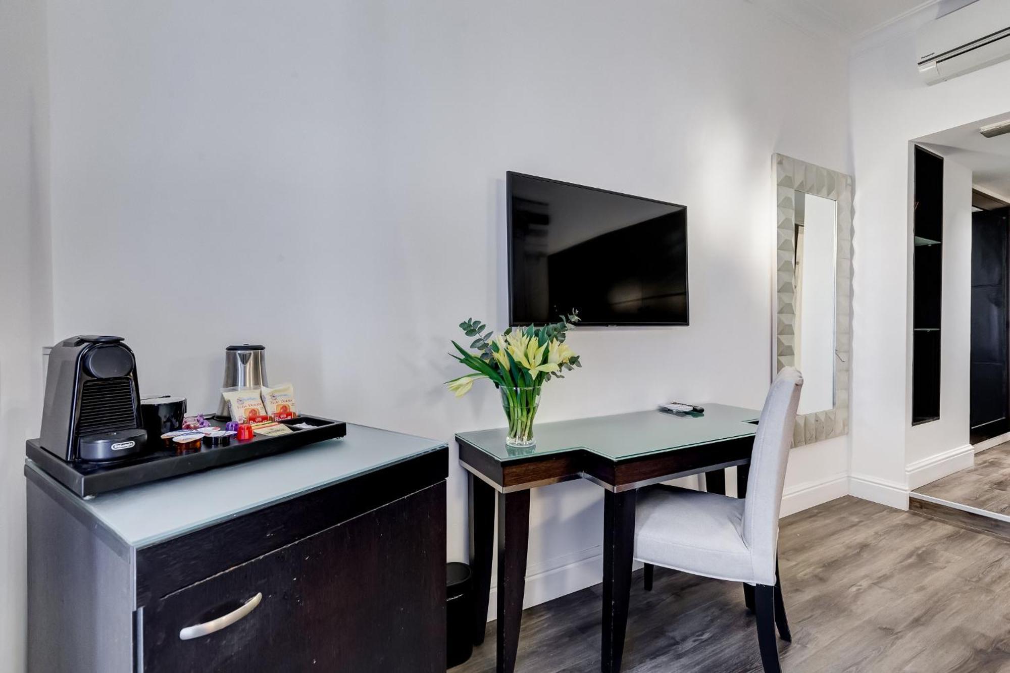 Residenza A -Via Veneto Fashion Rooms -Self Check-In, Rome